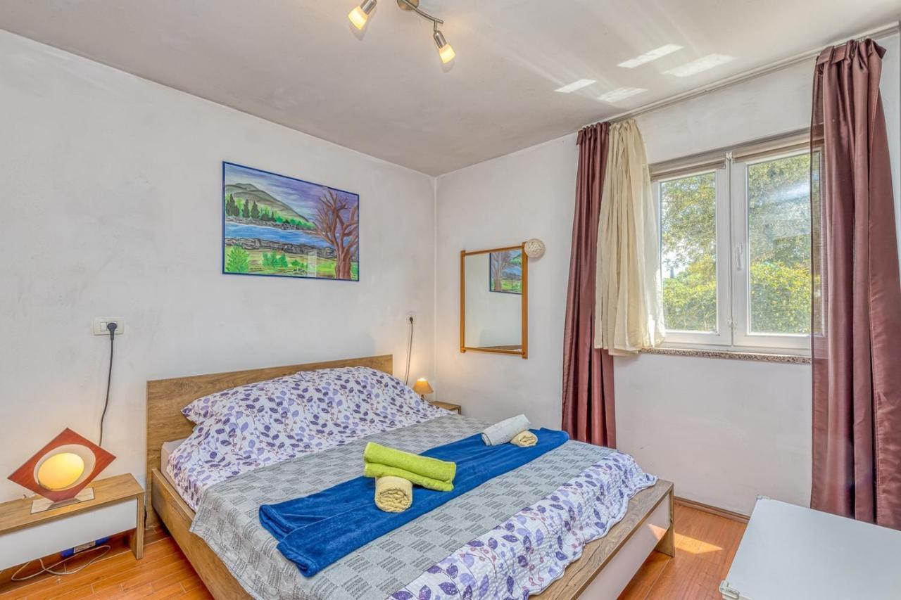 Holiday House Mir 坎法奈尔 外观 照片